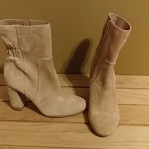 Michael by Michael Kors suede boots size 6